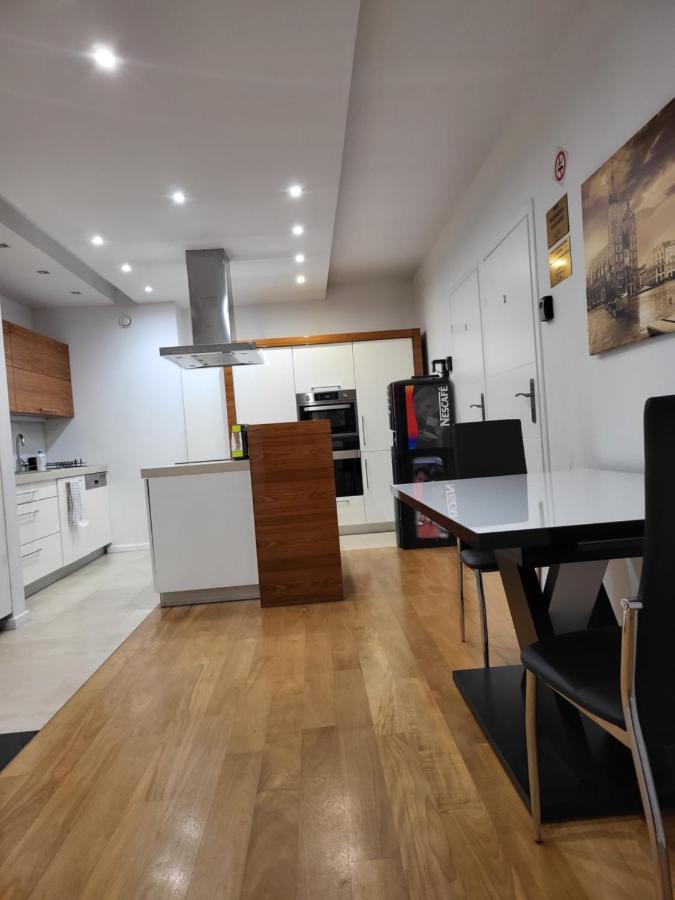 Amber Apartament 127 คราคูฟ ภายนอก รูปภาพ